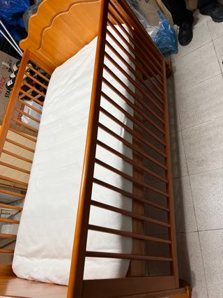 Cama cuna de madera para bebes y niños