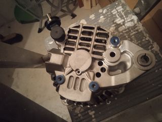Alternador Nissan Primera , Almera y Mitsubishi