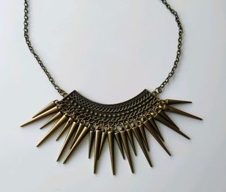 Collar de pinchos Nuevo