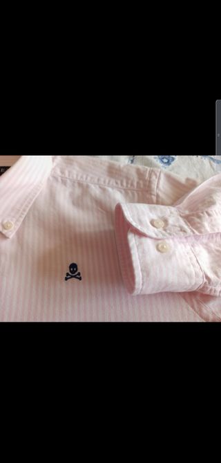 Camisa Scalpers muy bonita!!