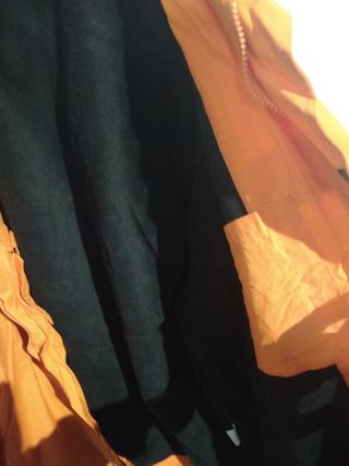 CHAQUETA naranja 