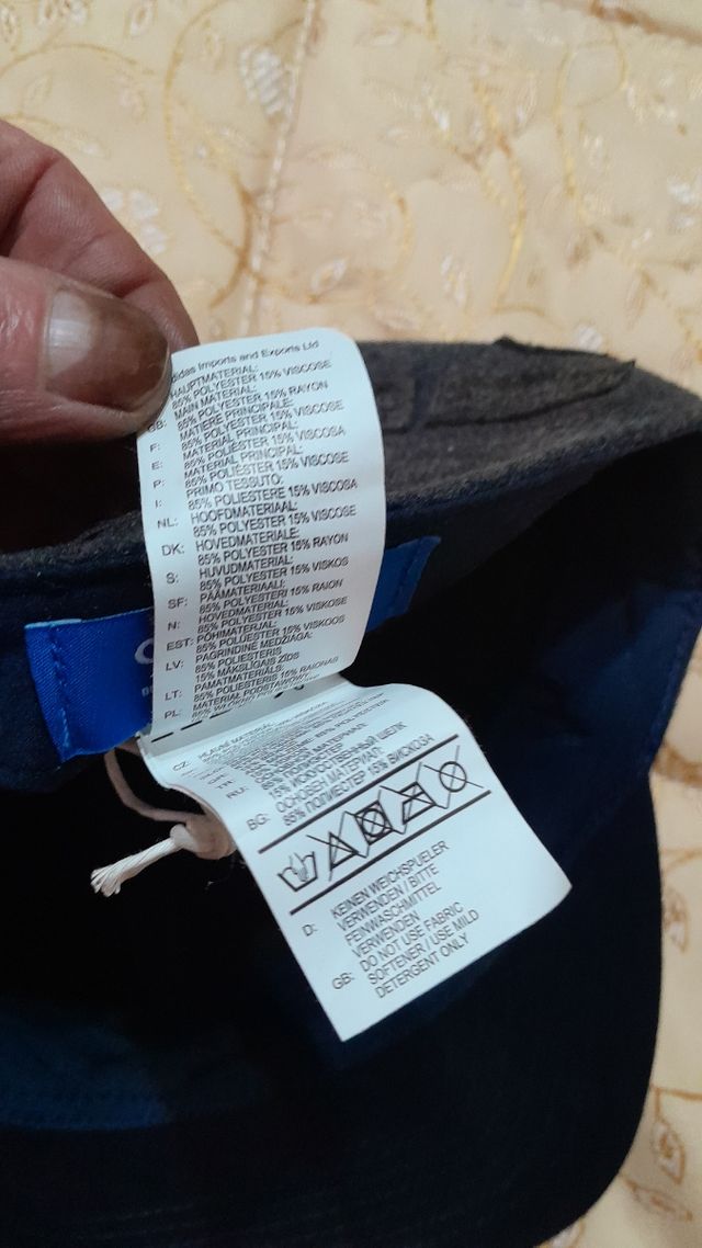 capellino uomo colore grigio scuro size M