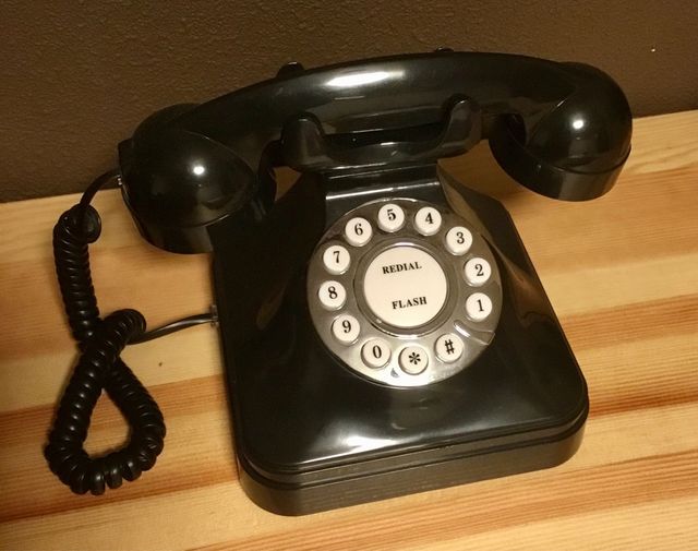 Teléfono antiguo