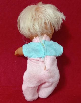 MUÑECA BARRIGUITAS DE FAMOSA