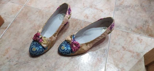zapatos fallera talla 41.5, 42
