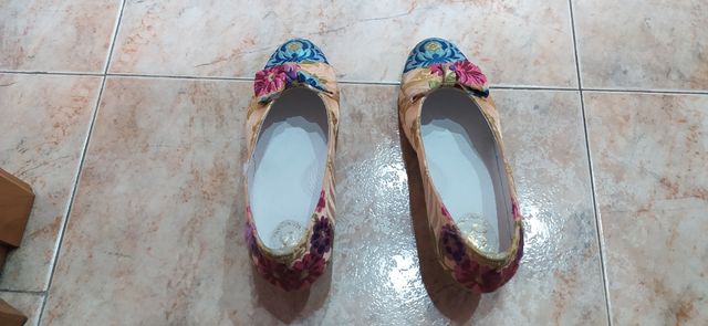 zapatos fallera talla 41.5, 42