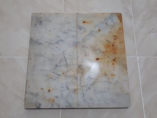 Ajedrez muy antiguo de marmol. Pesa bastante