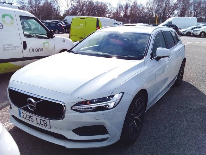 Volvo v90 2019, foto 2