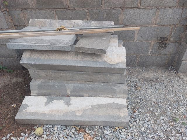 Bordillo de hormigón t2 gris.