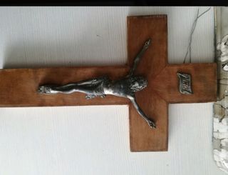 crucifijo , querubin , globo figuralote NO SEPARO