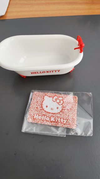 bañera casa de muñecas hello kitty