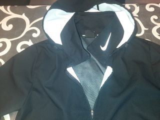 Giubbino running Nike taglia S