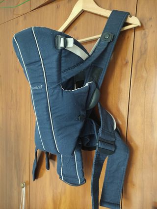 Mochila portabebé babybjorn