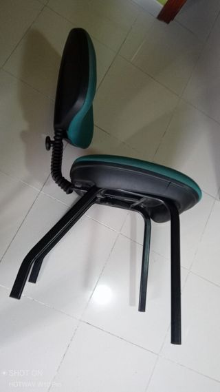 Silla de oficina ergonómica