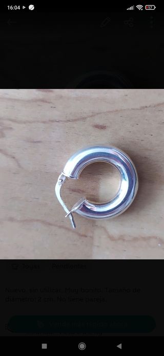 Pendientes de plata de ley y circonitas.Muy bonito