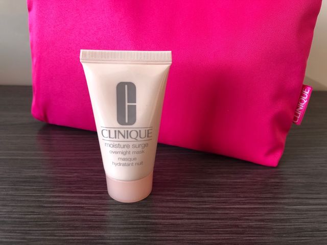 Saco de higiene miniatura Clinique