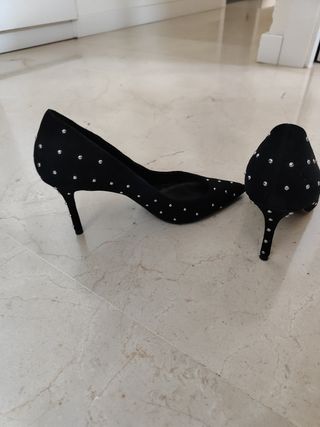Zapatos salon tacon negro Uterque, talla 38