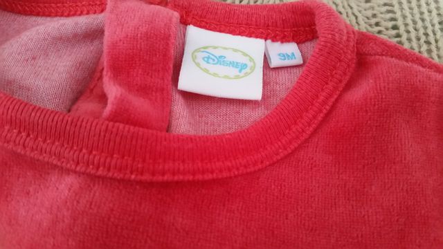 Pijamas Disney 9 meses.