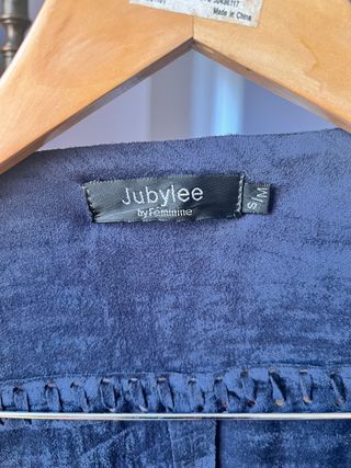 Chaqueta de flecos 