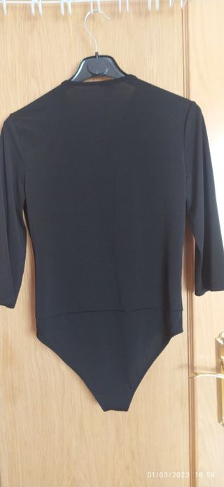 Blusa con body Pimkie talla S