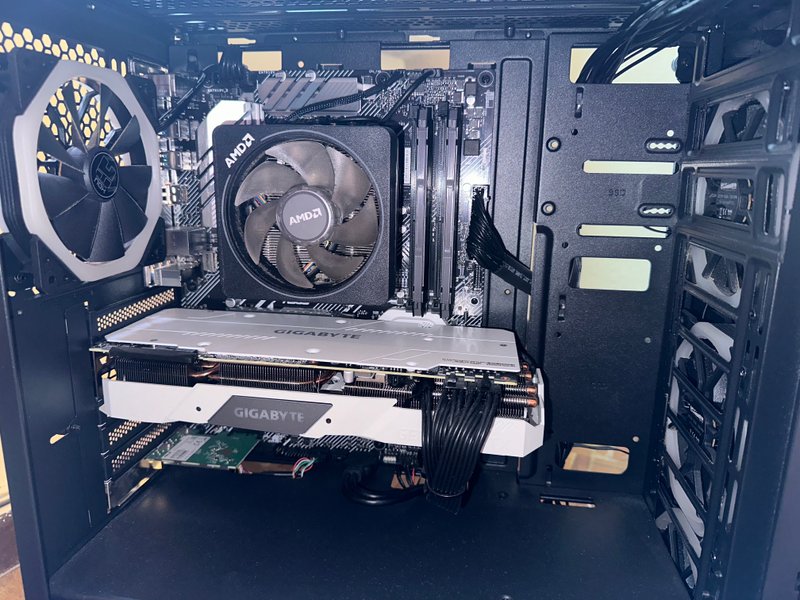 Ordenador sobremesa Gaming AMD Ryzen 7 3800X afbeelding 2