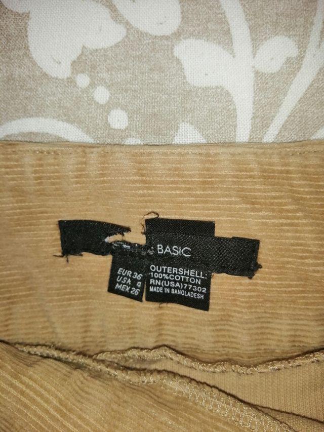 Falda corta micropana. Zara. T 38