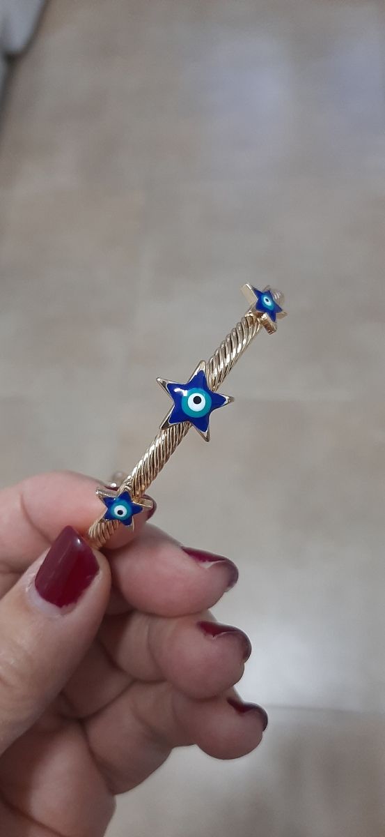 Pulsera brazalete dorada "ojo de la suerte"