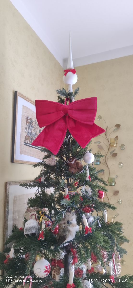 Fiocco rosso decorativo in velluto