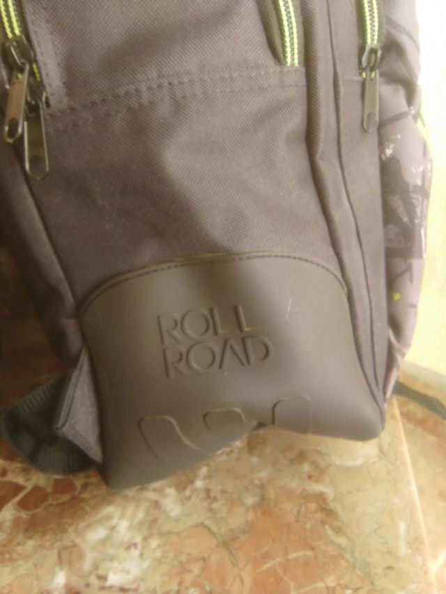 mochila colegio grande a estrenar.