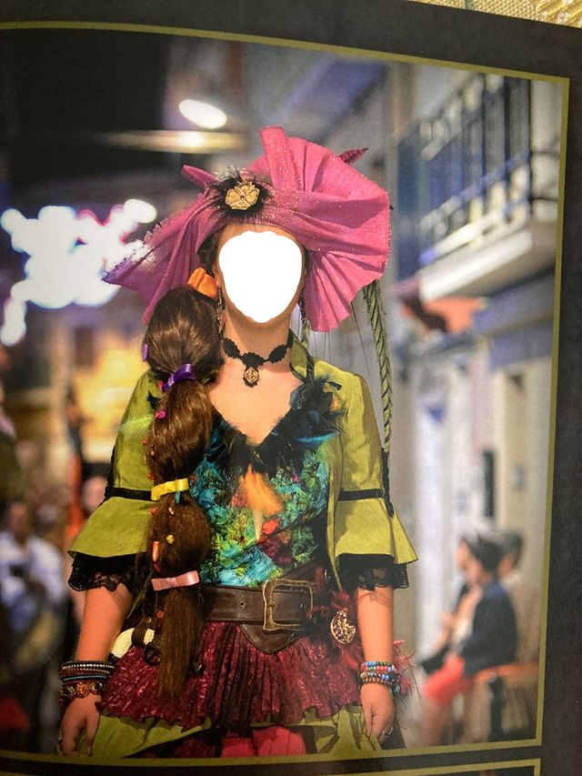 Traje para capitanías o abanderadas 