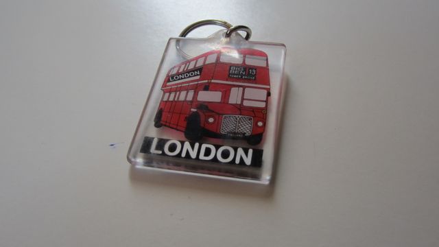 LLAVERO DE LONDRES NUEVO