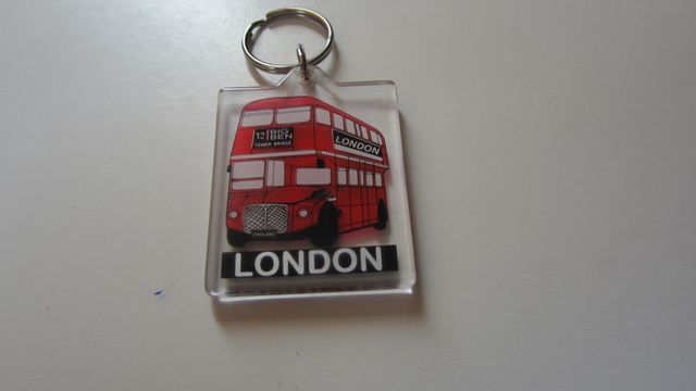 LLAVERO DE LONDRES NUEVO