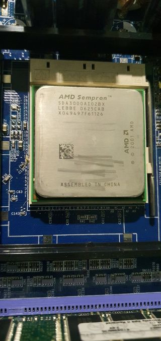 placa base antigua gigabyte