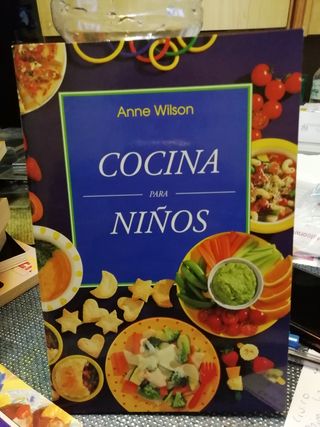 LOTE DE DOS LIBROS GUAPÍSIMOS. COCINA PARA NIÑOS.