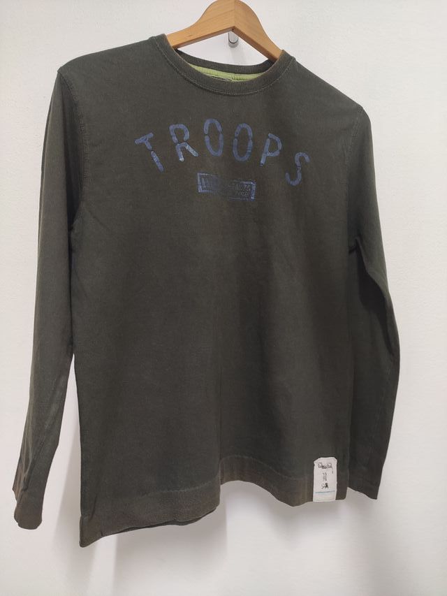 Camiseta de chico verde/gris oscuro