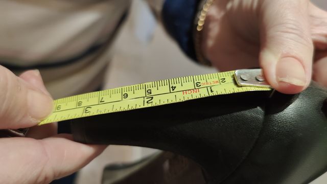 zapatos salón de piel