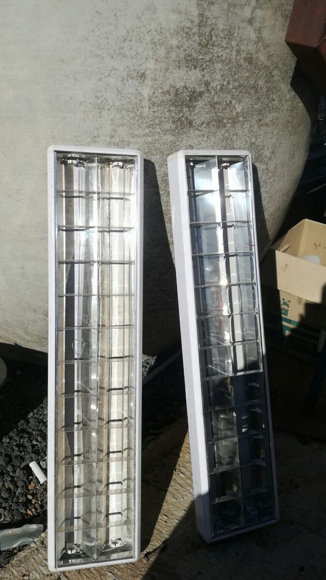 pantallas de luz oficina