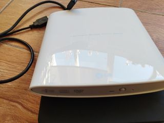 Lector DVD LG portátil