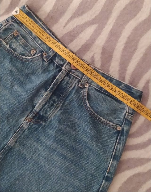 Mini falda vaquera Bershka