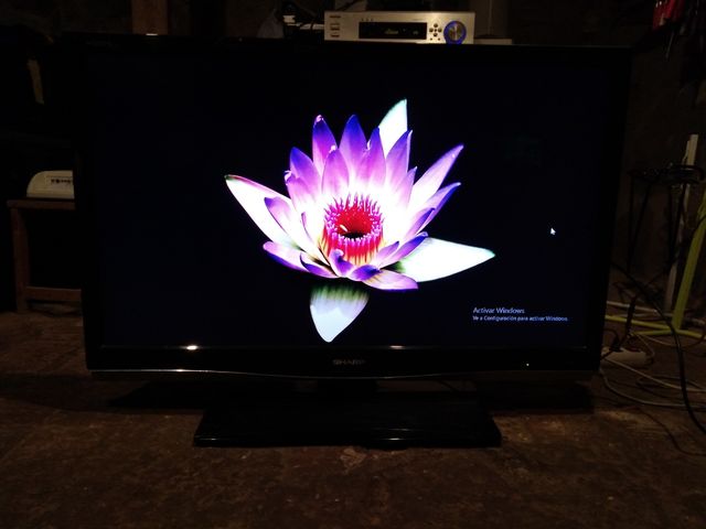 TV 42" SHARP AQUOS LC-42X20E