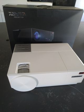 proyector yaber Y31. Sin estrenar