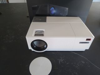 proyector yaber Y31. Sin estrenar