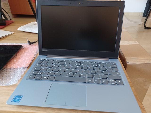 Lenovo Ideapad 120s 12'