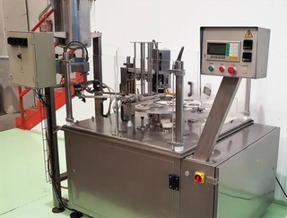 LINEA ROTATIVA DOSIFICADO TERMOSELLADO ENVASES