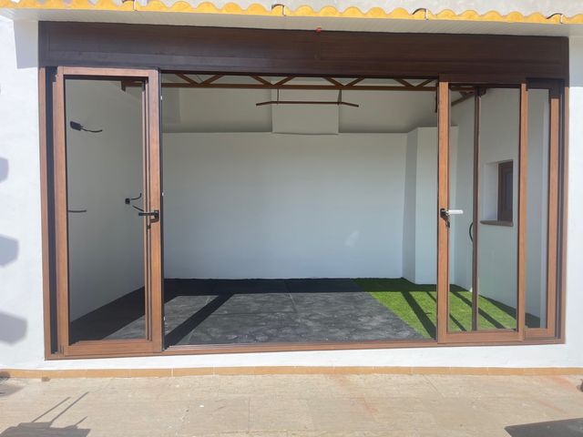 INSTALACIONES DE CESPED, LOSETAS DE VARIAS MEDIDAS