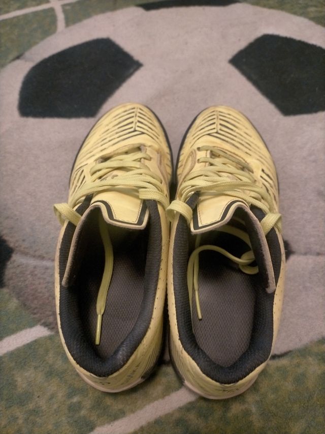 Botas bambas fútbol sala amarillas talla 36