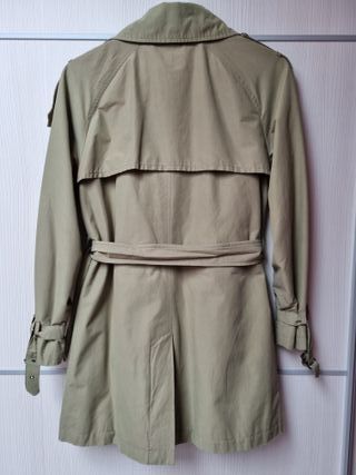 Gabardina mujer Zara