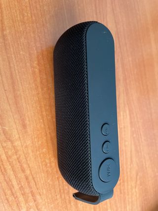 Altavoz inalámbrico portátil 