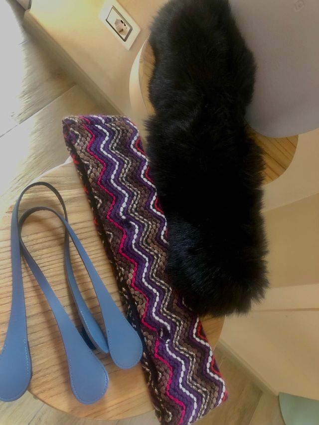 O Bag grigio chiaro con 5 accessori