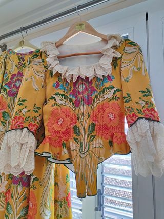 Traje fallera adulta siglo XVIII